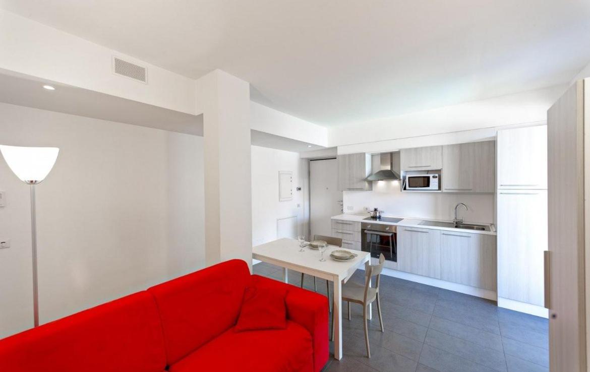 Modern Apartments Lake View With Pool Муссо Экстерьер фото